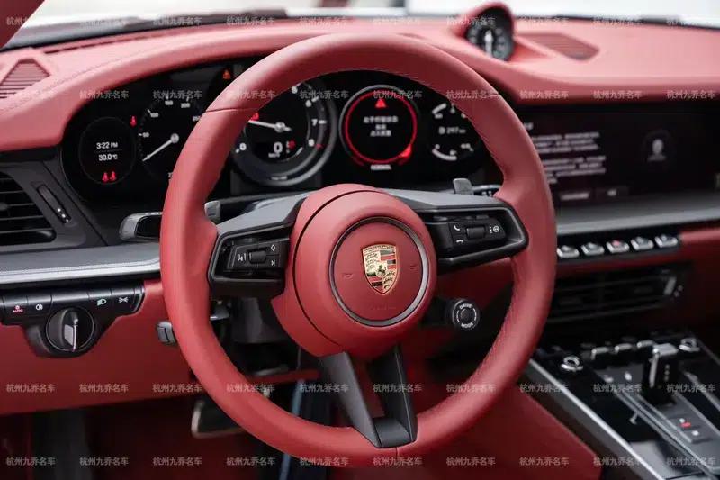 2023 Porsche 911 Targa 4 3.0T — миниатюра 17