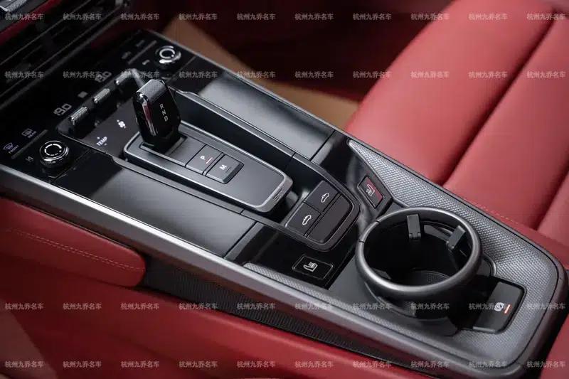 2023 Porsche 911 Targa 4 3.0T — миниатюра 18