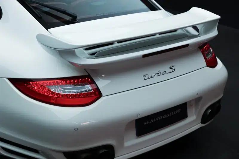2010 Porsche 911 Turbo S 3.8T — миниатюра 18