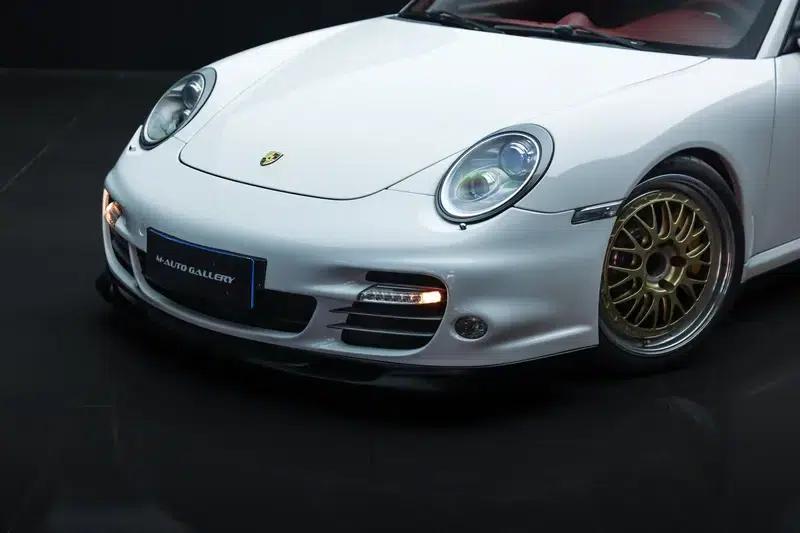 2010 Porsche 911 Turbo S 3.8T — миниатюра 20