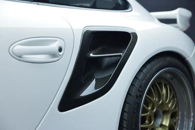 2010 Porsche 911 Turbo S 3.8T — миниатюра 25