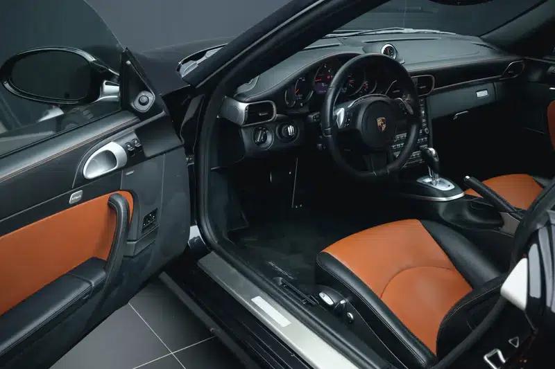 Porsche 911 2011 Edition Style 3.6L Coupe — миниатюра 6