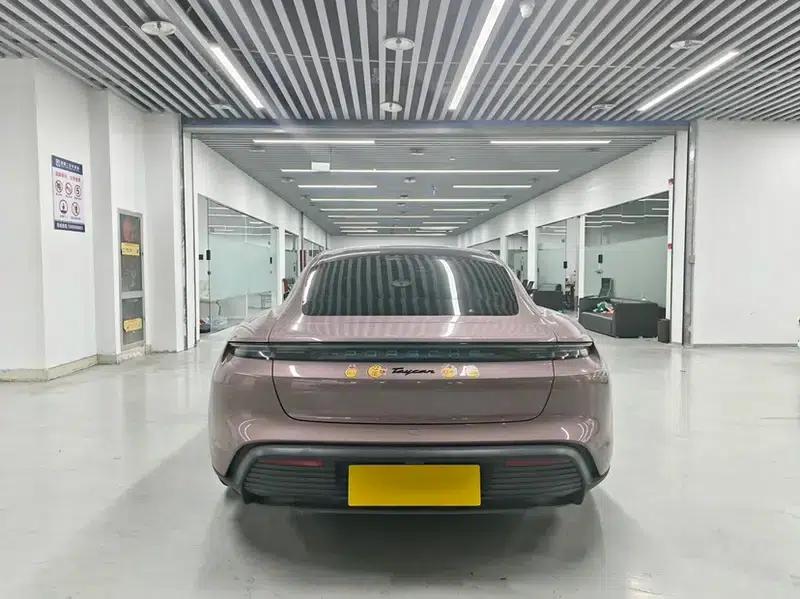 2022 Taycan — миниатюра 8