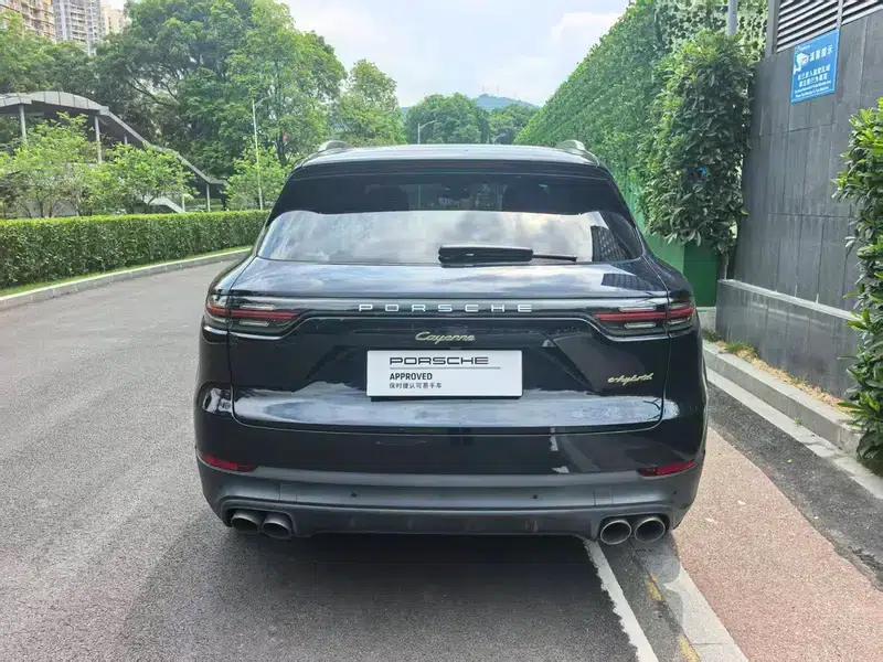 Cayenne E-Hybrid 2019 Cayenne E-Hybrid 2.0T — миниатюра 4