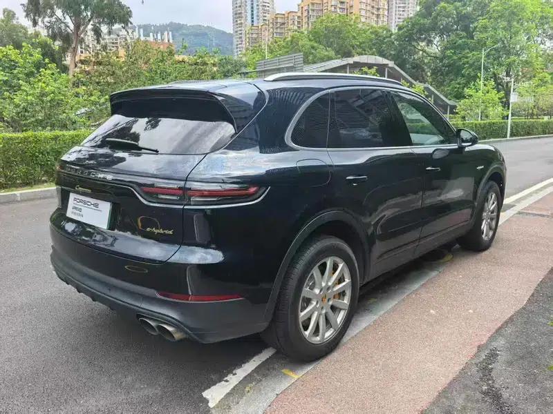 Cayenne E-Hybrid 2019 Cayenne E-Hybrid 2.0T — миниатюра 5