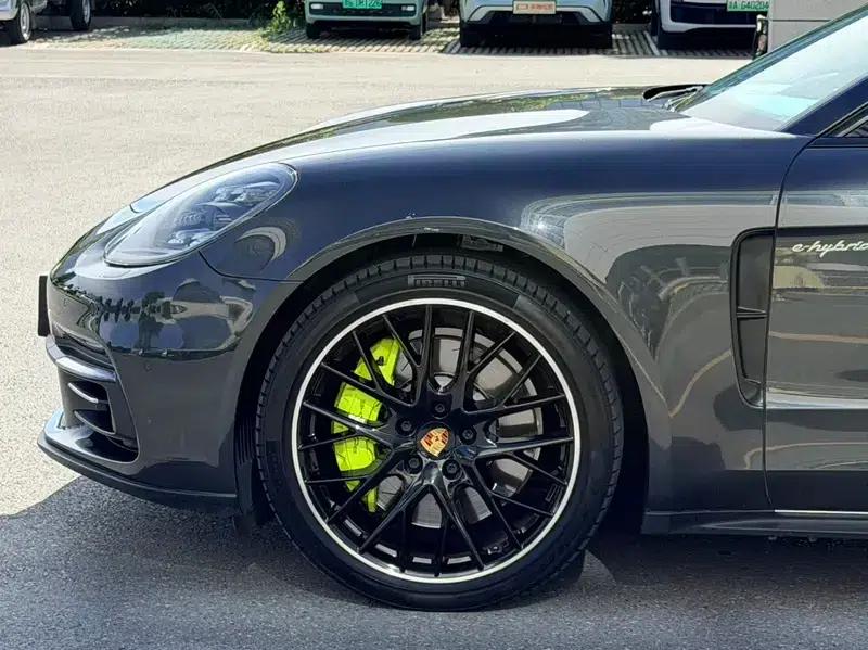 2017 Panamera E-Hybrid, Panamera 4 E-Hybrid Executive Long Wheelbase 2.9T — миниатюра 14