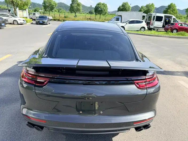 2017 Panamera E-Hybrid, Panamera 4 E-Hybrid Executive Long Wheelbase 2.9T — миниатюра 5