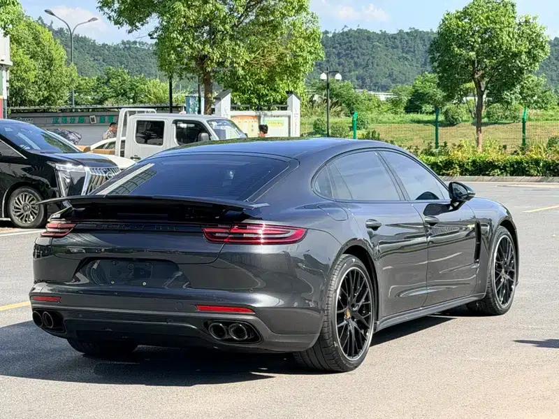2017 Panamera E-Hybrid, Panamera 4 E-Hybrid Executive Long Wheelbase 2.9T — миниатюра 6