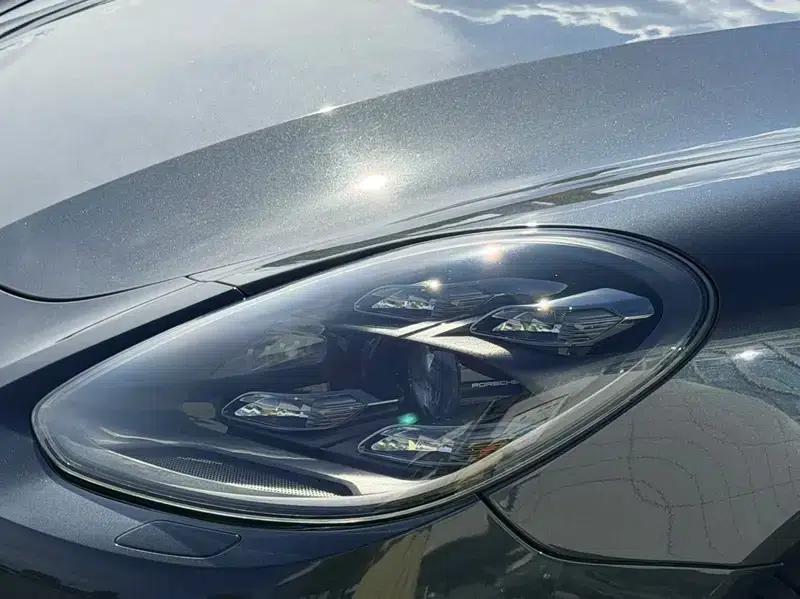 2017 Panamera E-Hybrid, Panamera 4 E-Hybrid Executive Long Wheelbase 2.9T — миниатюра 8