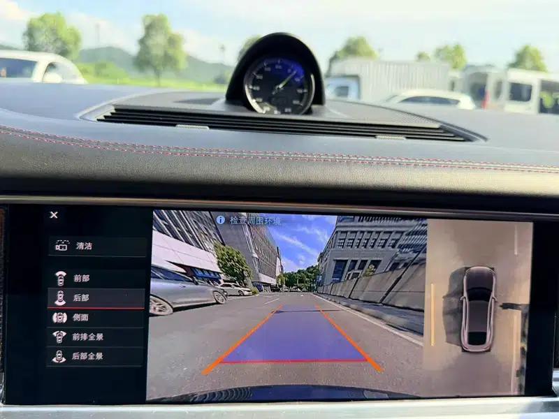 2017 Panamera E-Hybrid, Panamera 4 E-Hybrid Executive Long Wheelbase 2.9T — миниатюра 10
