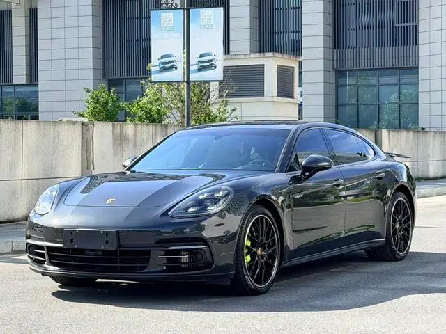 2017 Panamera E-Hybrid, Panamera 4 E-Hybrid Executive Long Wheelbase 2.9T