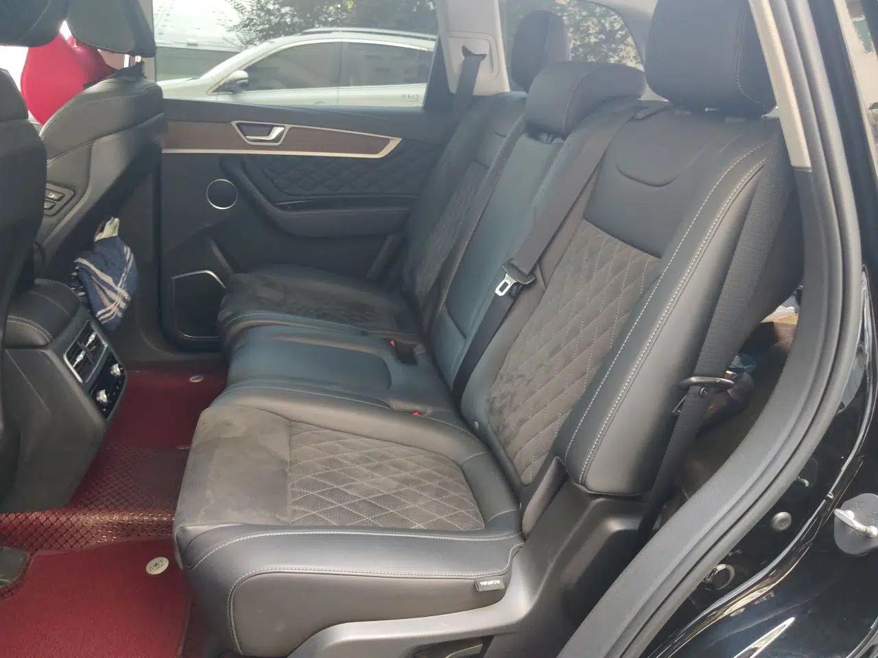 Hongqi HS7 2021 2.0T DCT Two-Wheel Drive Smart Connect Flagship Edition — миниатюра 17
