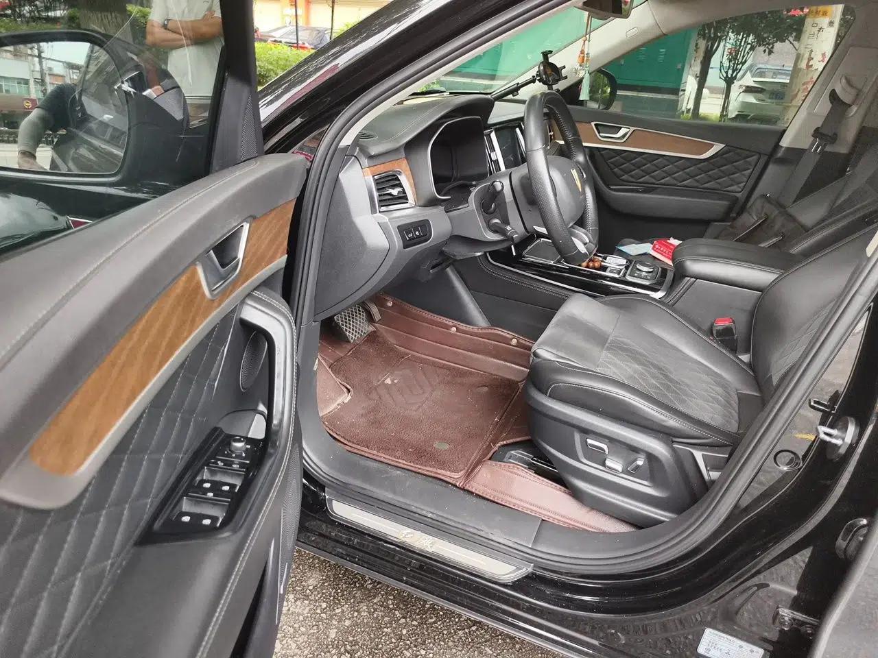 Hongqi HS7 2021 2.0T DCT Two-Wheel Drive Smart Connect Flagship Edition — миниатюра 16