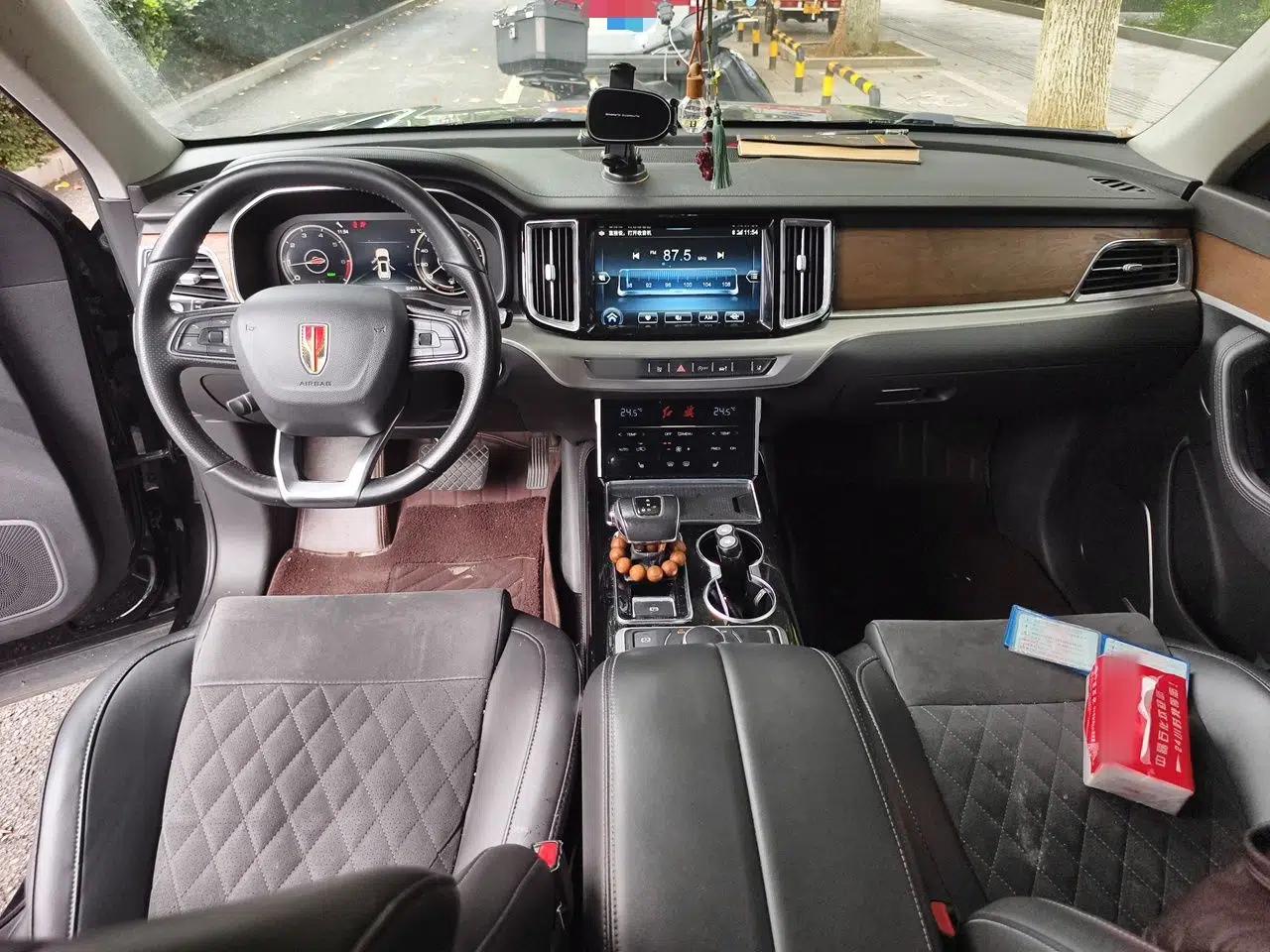 Hongqi HS7 2021 2.0T DCT Two-Wheel Drive Smart Connect Flagship Edition — миниатюра 9