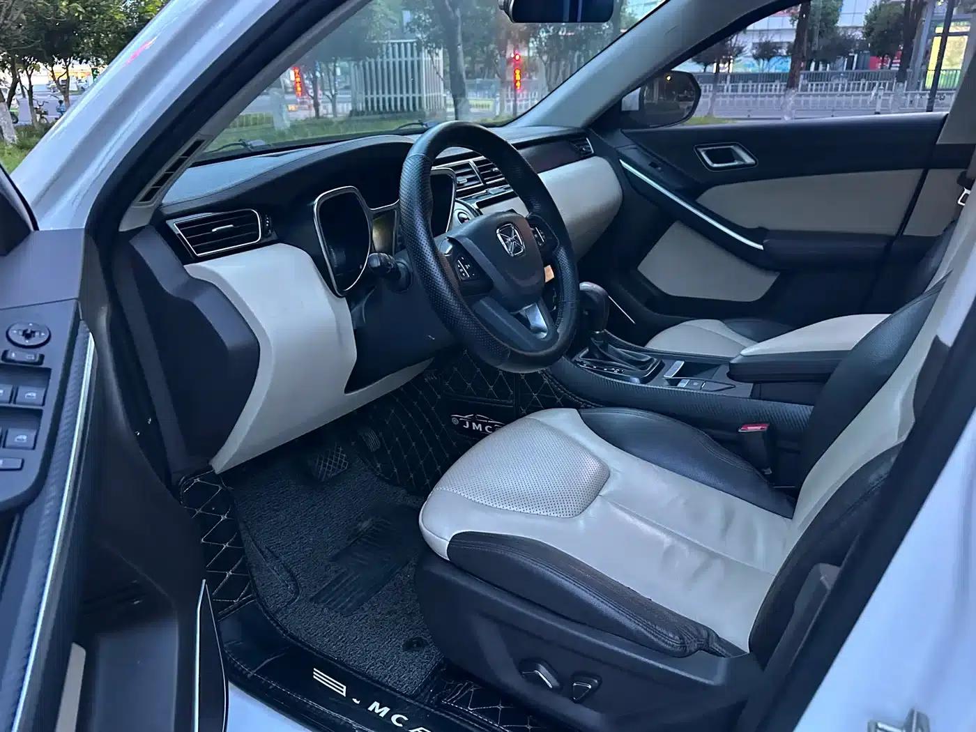 Yusheng S330 2016 1.5L GTDi Automatic 2WD Premium Edition — миниатюра 12