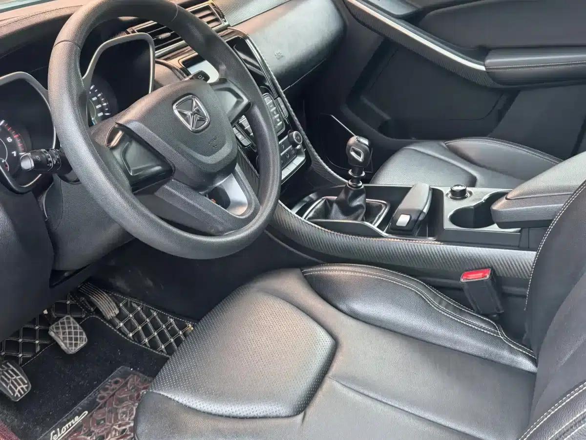 Yusheng S330 2016 1.5L GTDi Manual 2WD Comfort Edition — миниатюра 4