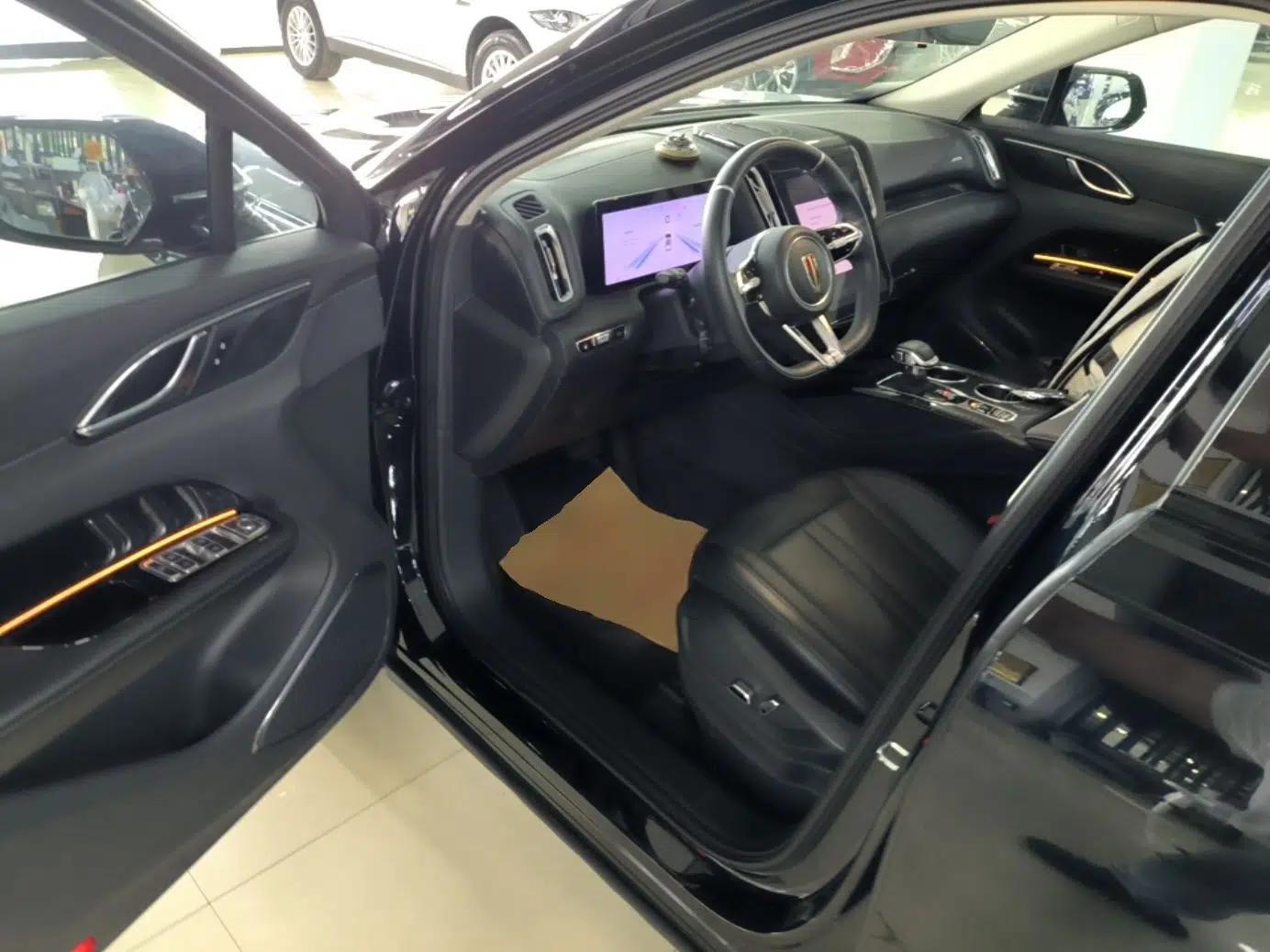 Hongqi HS3 PHEV 2024 PHEV 115km Jingwei Edition — миниатюра 18