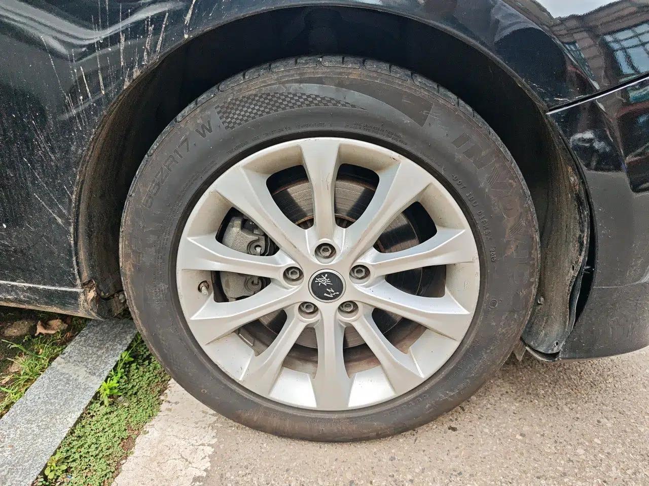 Hongqi H7 2017 1.8T Luxury Model — миниатюра 8