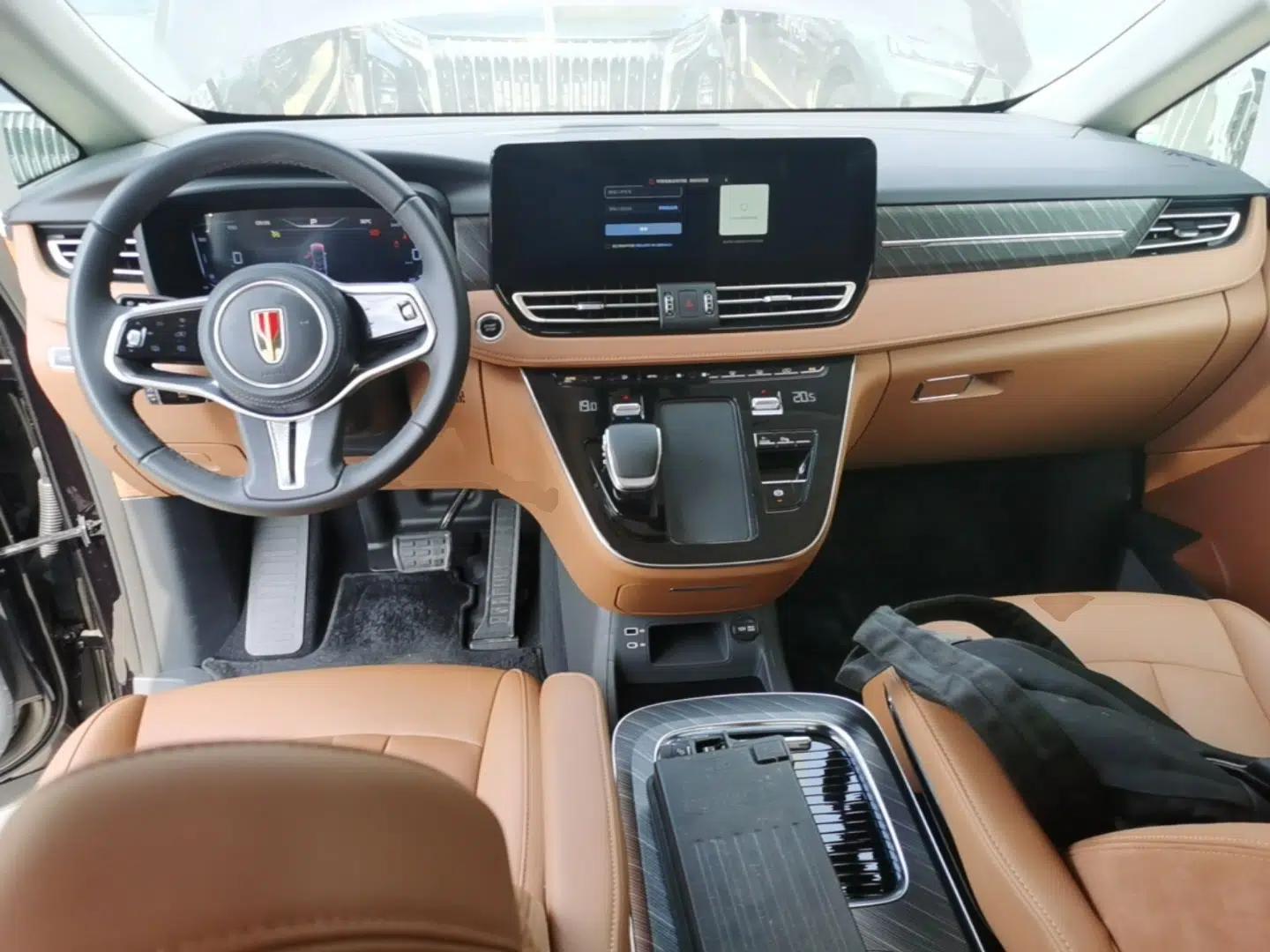 Hongqi HQ9 PHEV 2024 2.0T Four-Wheel Drive Business Edition — миниатюра 12