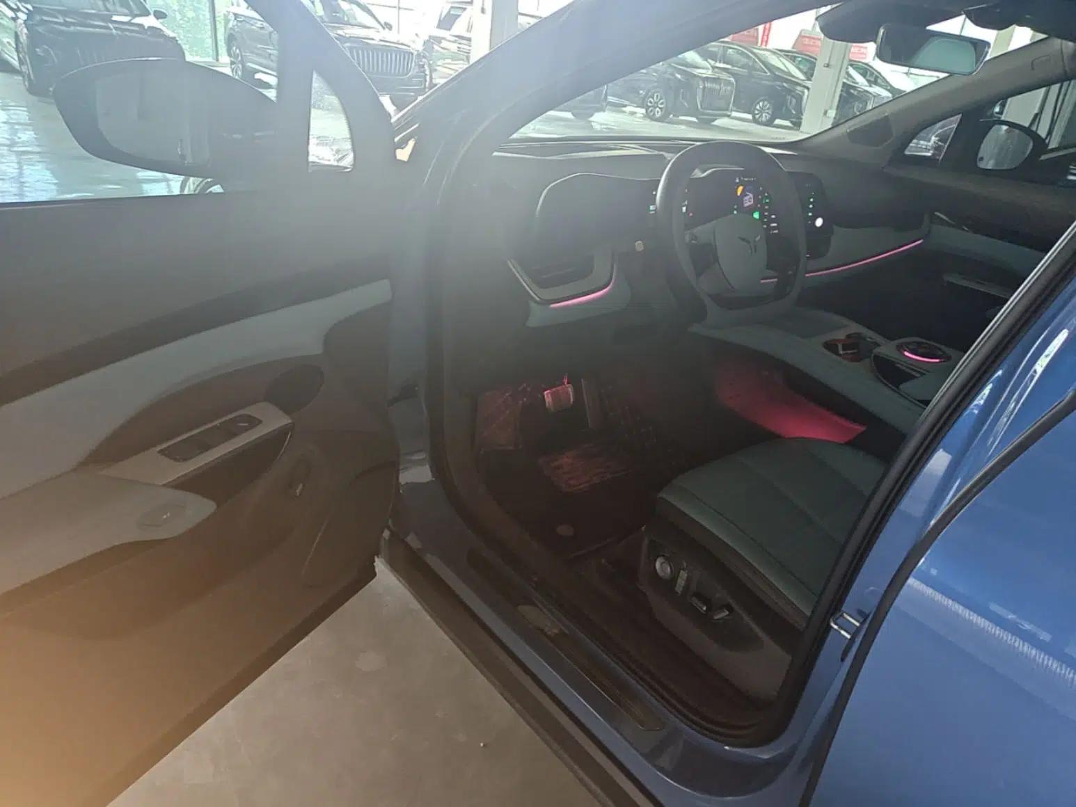 Hongqi Tiangong 08 2025 730 Max Rear-Drive Version — миниатюра 18