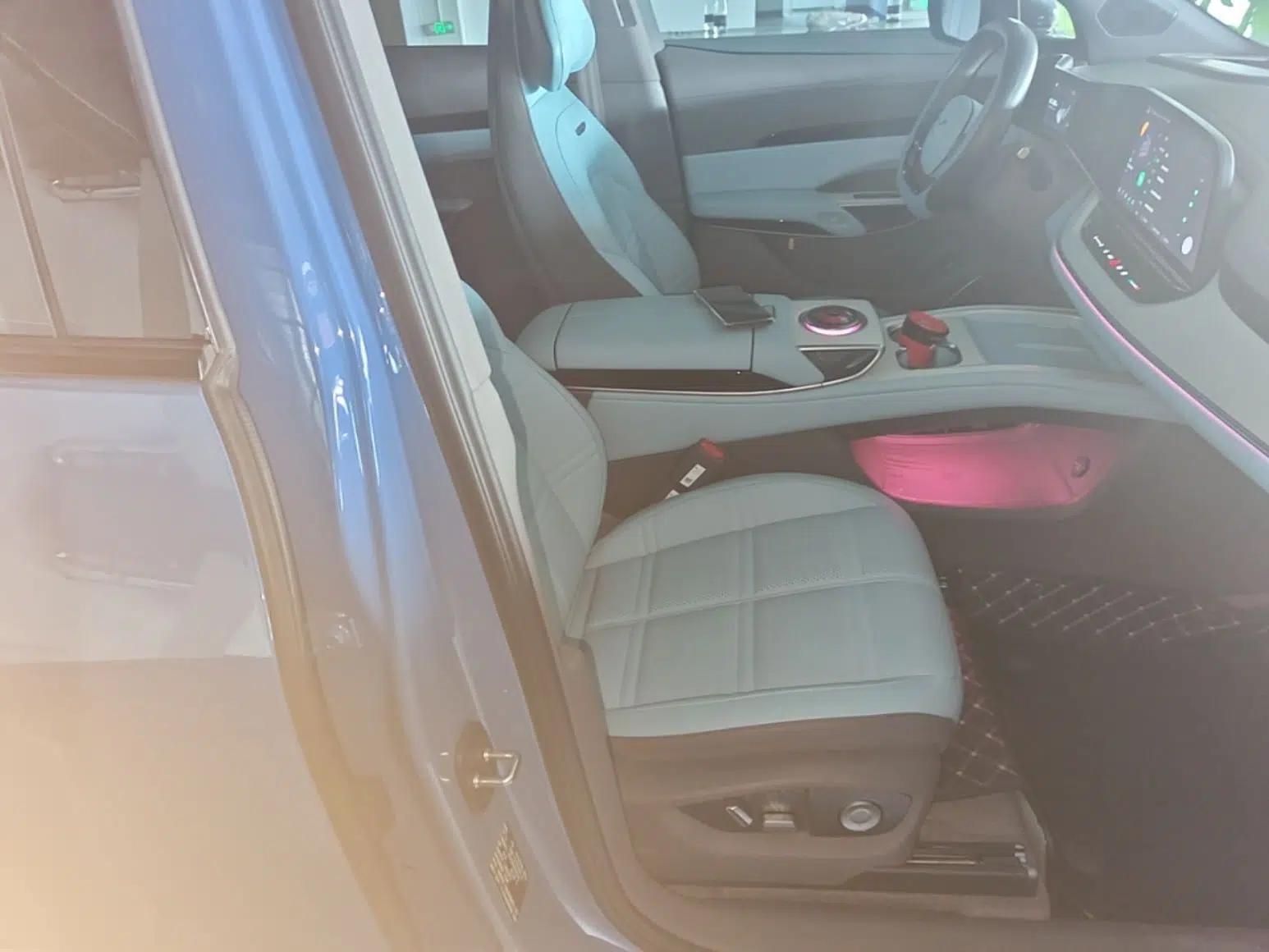 Hongqi Tiangong 08 2025 730 Max Rear-Drive Version — миниатюра 19