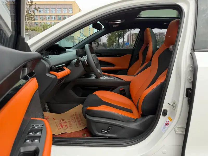 Changan UNI-V 2023 2.0T Speed Edition — миниатюра 14
