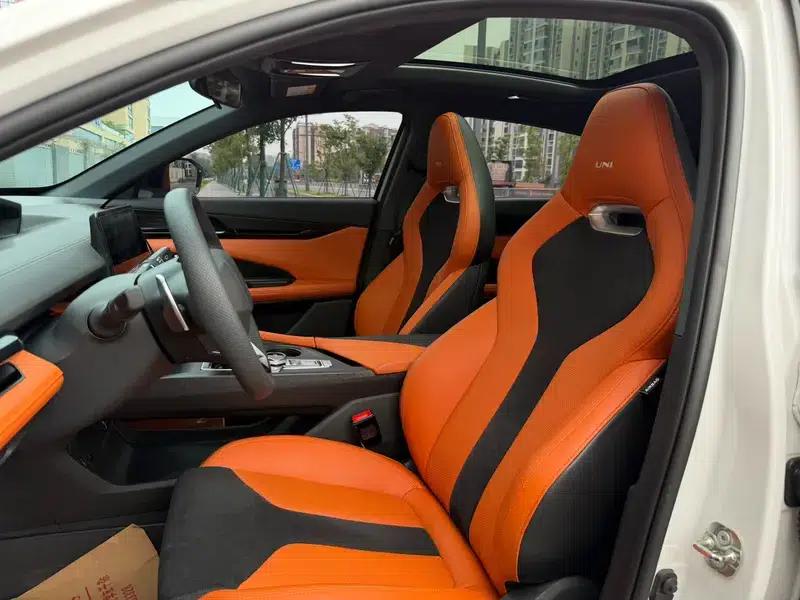 Changan UNI-V 2023 2.0T Speed Edition — миниатюра 15