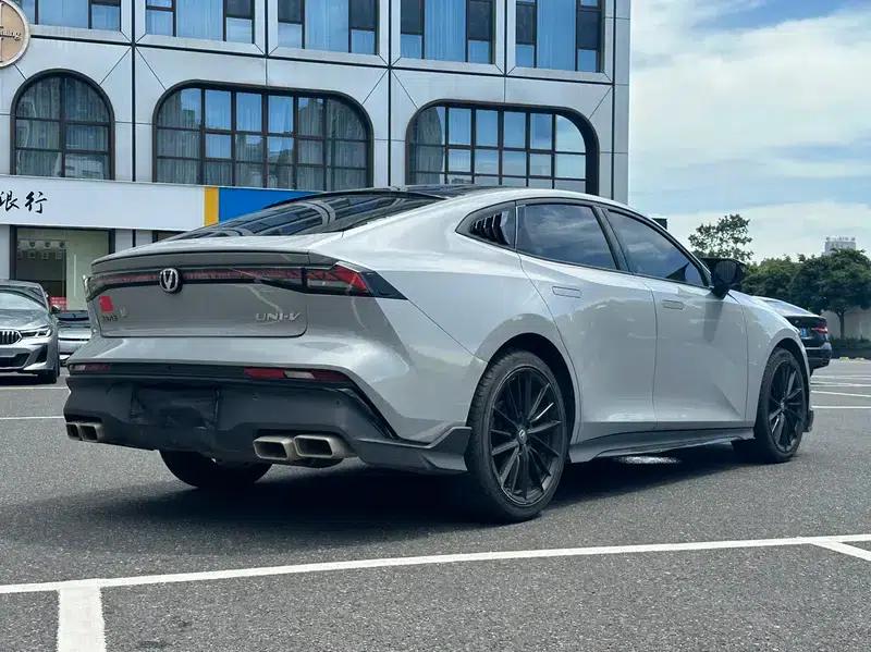 Changan UNI-V 2024 1.5T Premium Edition — миниатюра 7