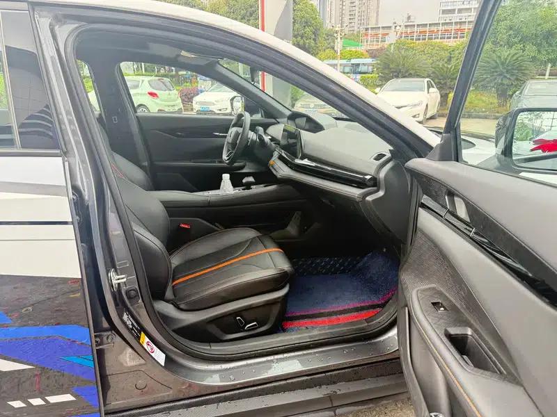 Changan UNI-V 2024 1.5T Premium Edition — миниатюра 14