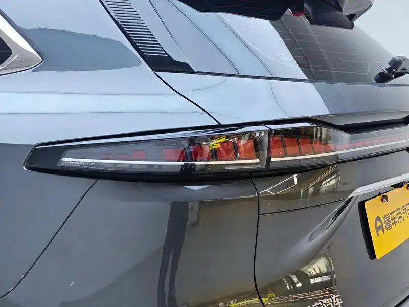 Changan CS75 PLUS 2025 Fourth Generation 1.5T New Blue Whale Smart Flagship Edition — миниатюра 13
