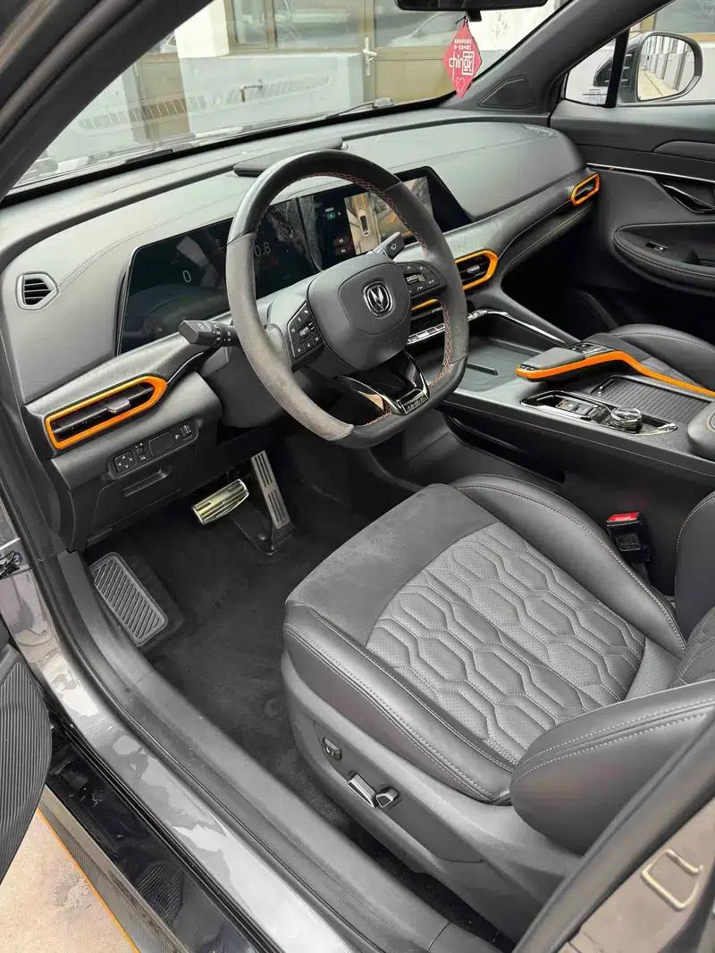 Changan UNI-T 2022 1.5T Sport Premium Edition — миниатюра 8