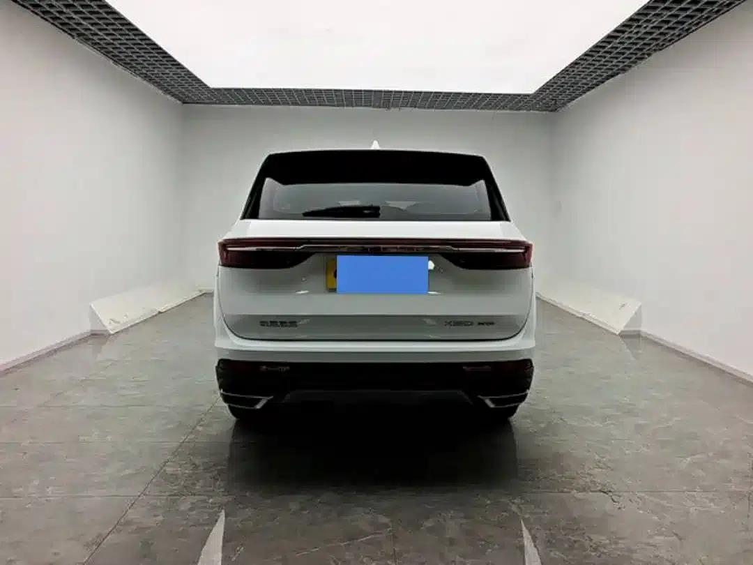 Jetour X90 PLUS 2024 1.6TD DCT Villa 5-seater — миниатюра 7
