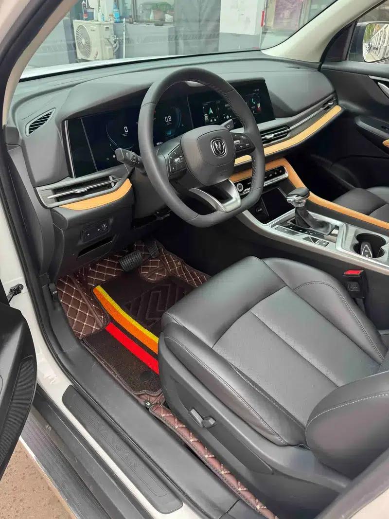 Changan CS55 PLUS 2022 Blue Whale Edition 1.5T DCT Luxury Model — миниатюра 9