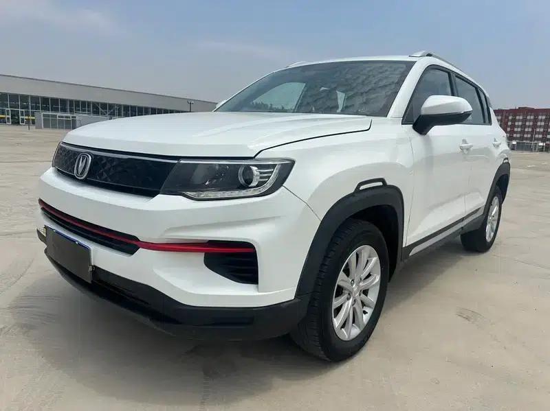 Changan CS35 PLUS 2021 Glory Million Edition 1.6L CVT Deluxe Edition — миниатюра 1