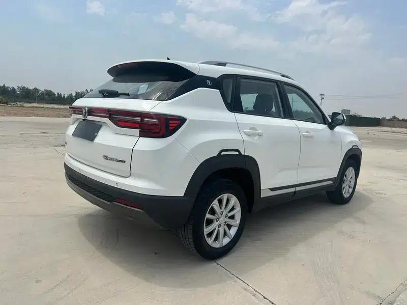 Changan CS35 PLUS 2021 Glory Million Edition 1.6L CVT Deluxe Edition — миниатюра 7