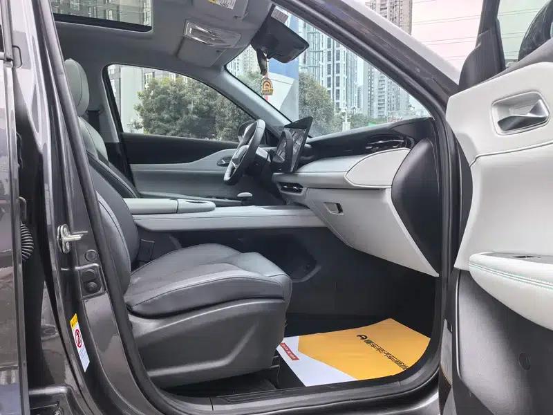 Changan UNI-Z 2025 1.5T DCT Luxury Edition — миниатюра 11