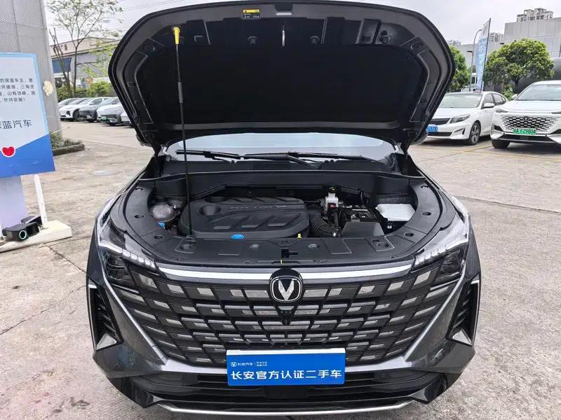 Changan UNI-Z 2025 1.5T DCT Luxury Edition — миниатюра 9