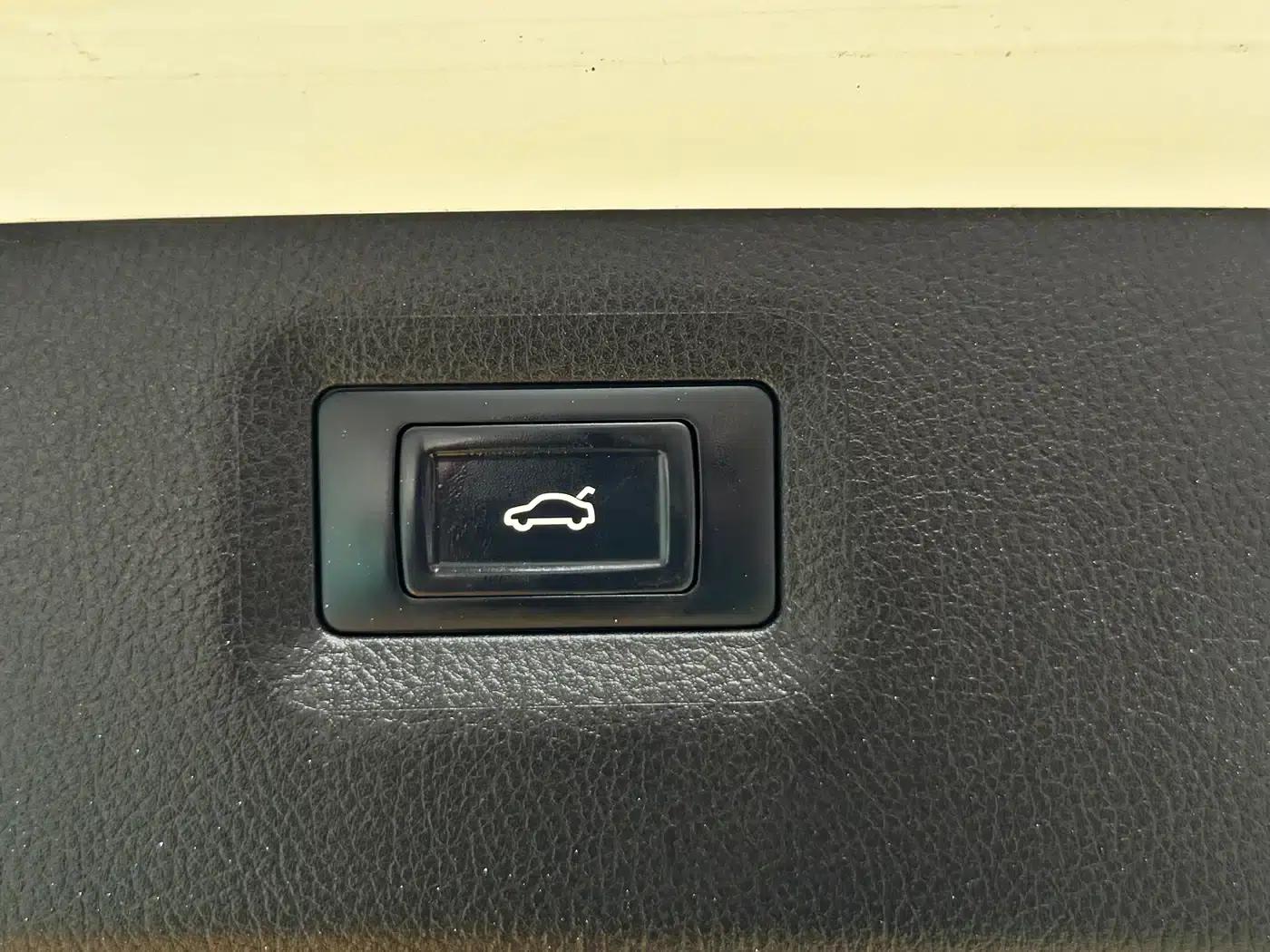 Jetour X90 2019 1.5T Automatic Premium 5-seater National V Emission Standard — миниатюра 17