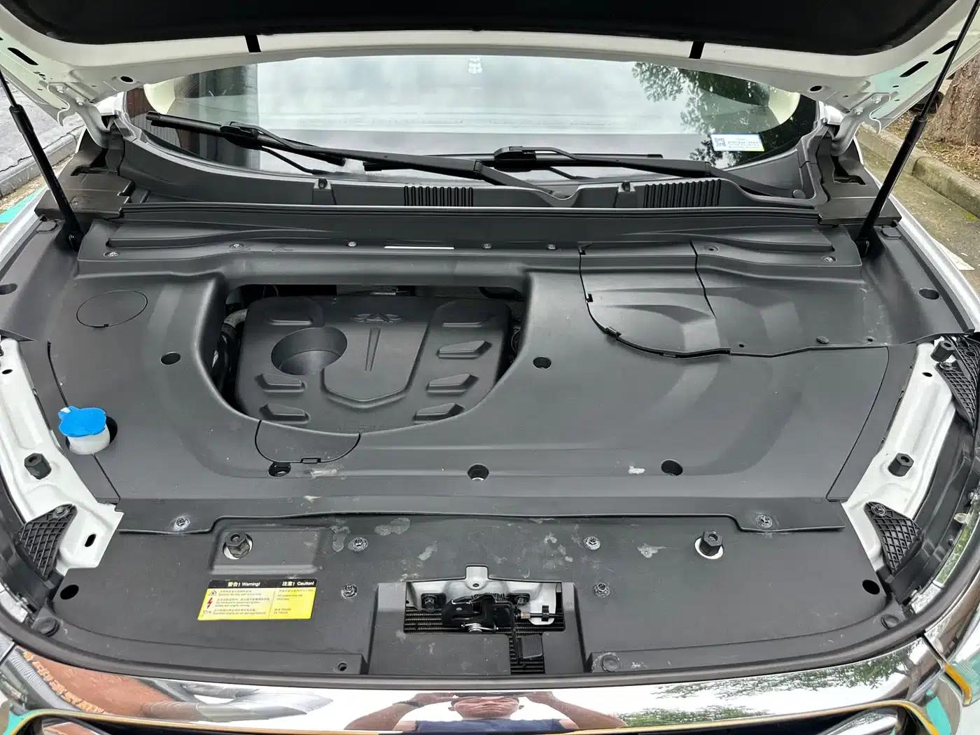 Jetour X90 2019 1.5T Automatic Premium 5-seater National V Emission Standard — миниатюра 18
