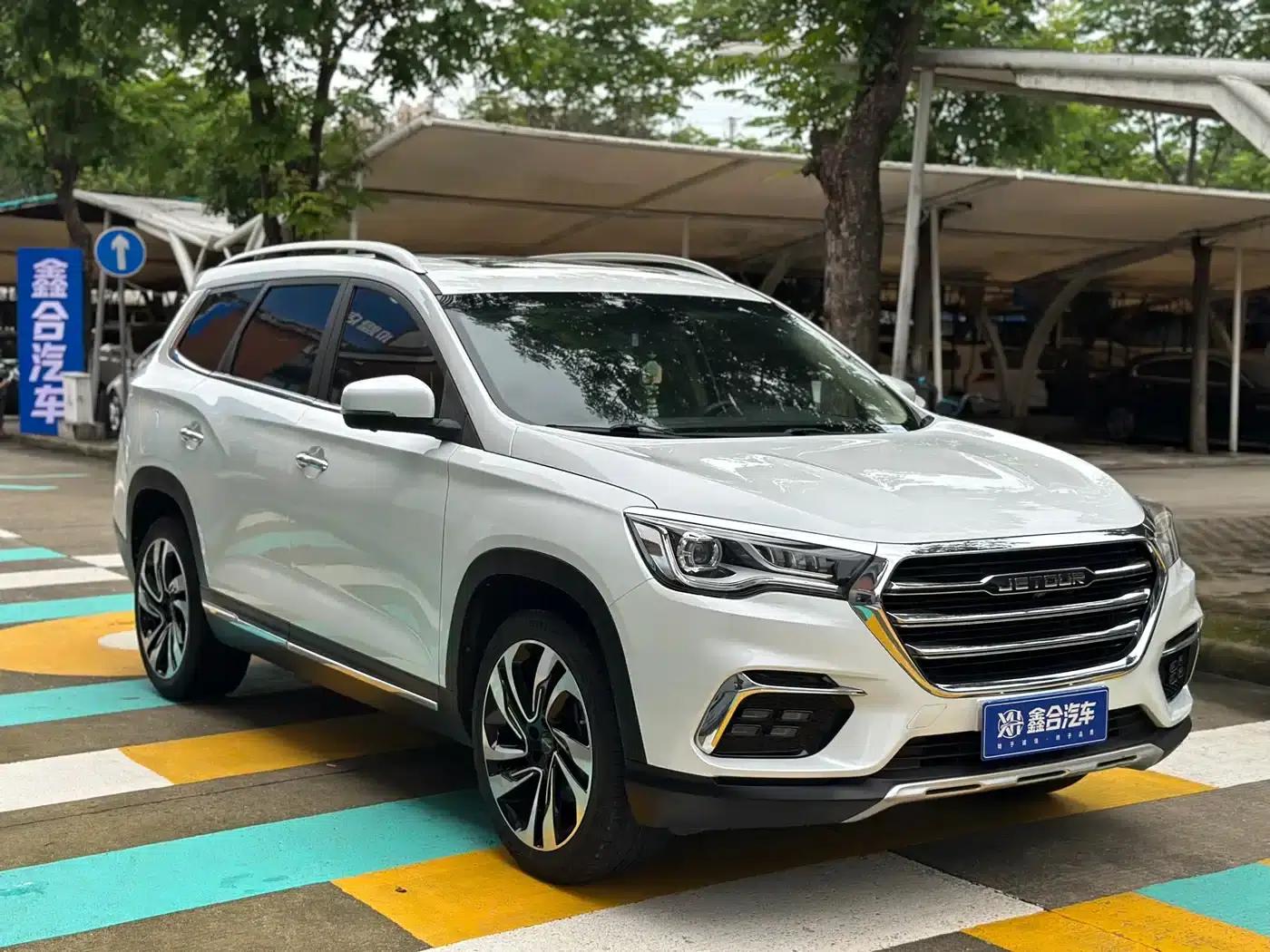 Jetour X90 2019 1.5T Automatic Premium 5-seater National V Emission Standard — миниатюра 3
