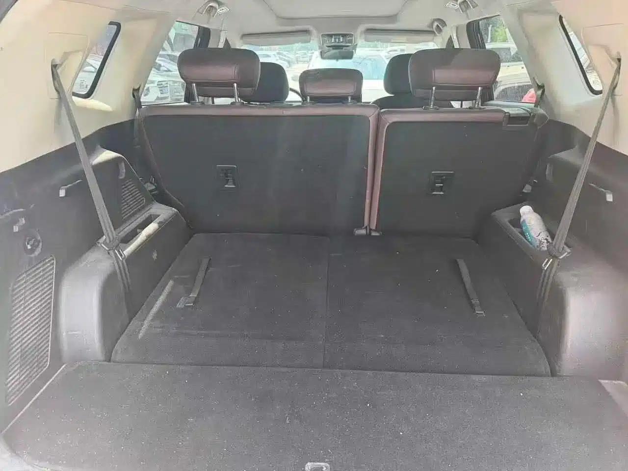 Jetour X90 PRO 2024 2.0T DCT Premium Edition 7-seater — миниатюра 4