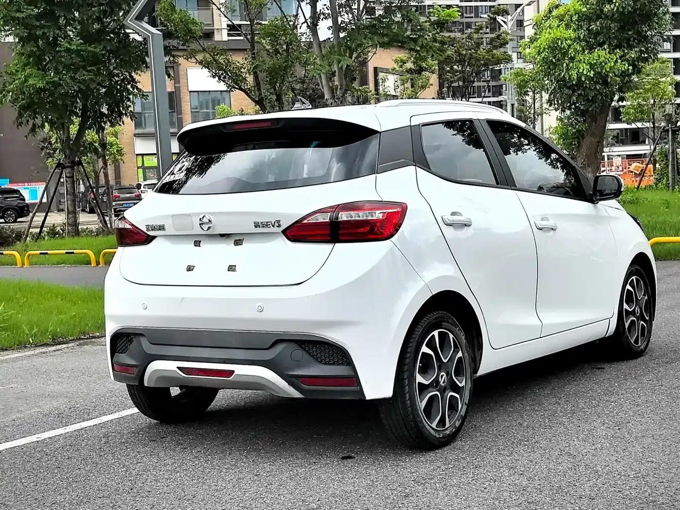 Yizhi EV3 2022 Model: Little Radar Runner — миниатюра 6