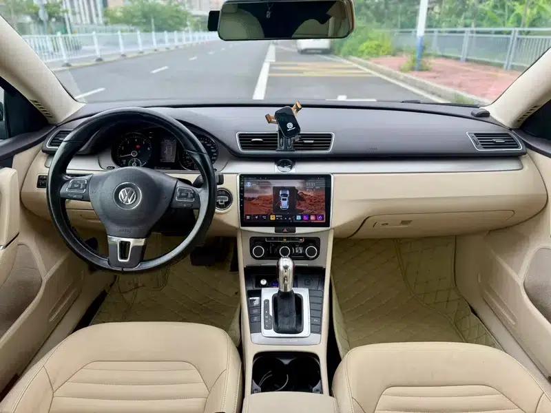 2013 Volkswagen Passat 1.8TSI Leading Edition — миниатюра 11