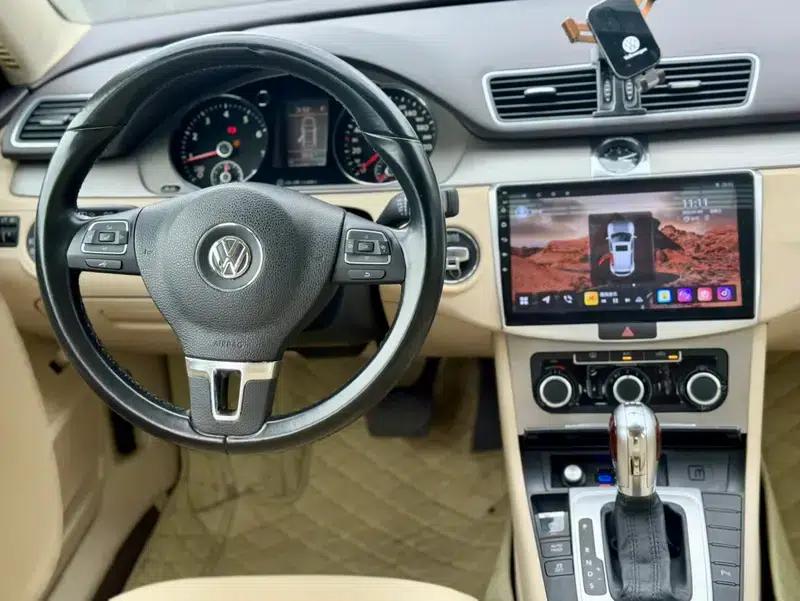2013 Volkswagen Passat 1.8TSI Leading Edition — миниатюра 15