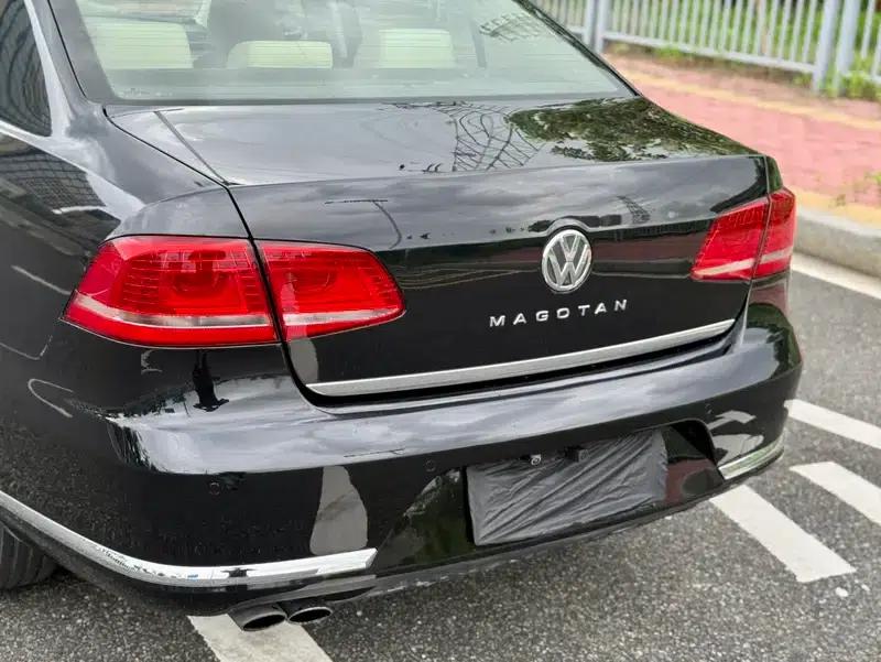 2013 Volkswagen Passat 1.8TSI Leading Edition — миниатюра 8