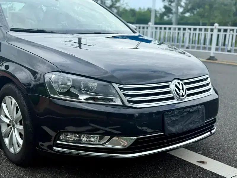 2013 Volkswagen Passat 1.8TSI Leading Edition — миниатюра 9