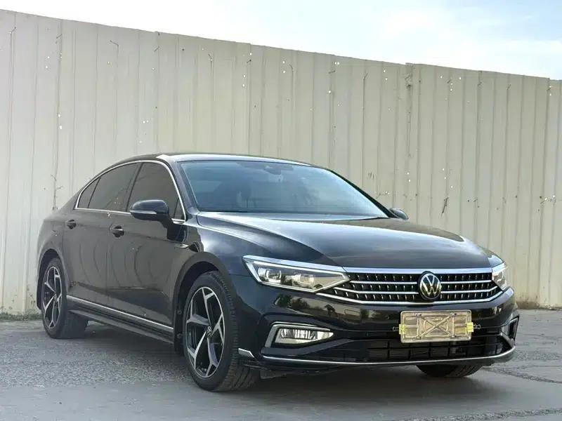 Volkswagen Magotan 2023 2 Millionth Unit Commemorative Edition 330TSI DSG Luxury — миниатюра 3