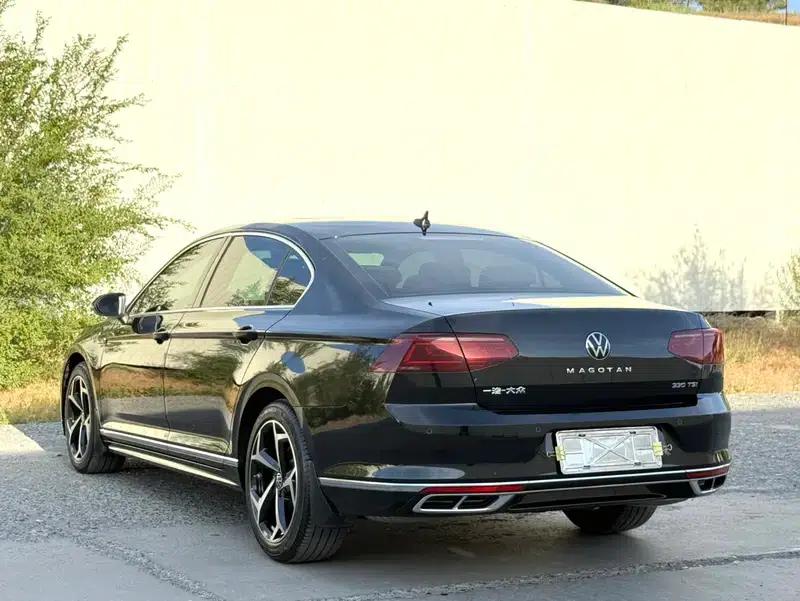 Volkswagen Magotan 2023 2 Millionth Unit Commemorative Edition 330TSI DSG Luxury — миниатюра 4