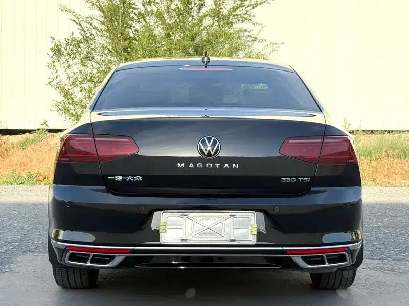 Volkswagen Magotan 2023 2 Millionth Unit Commemorative Edition 330TSI DSG Luxury — миниатюра 5