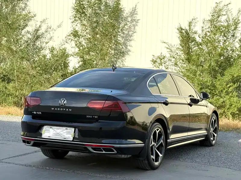 Volkswagen Magotan 2023 2 Millionth Unit Commemorative Edition 330TSI DSG Luxury — миниатюра 6
